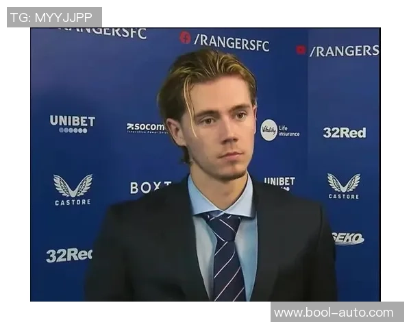 足球明星颜值大比拼谁才是球场上的颜值担当